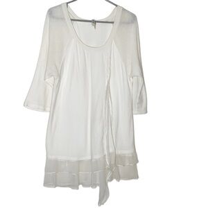 Mallarello winter white tunic.Silk, cotton and rayon blend. Gorgeous. Size M